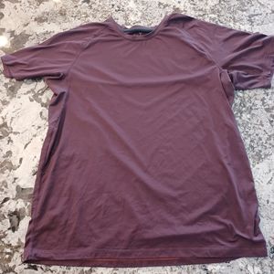 RHONE Reign Workout Training T-Shirt Legacy Burgundy size XXL